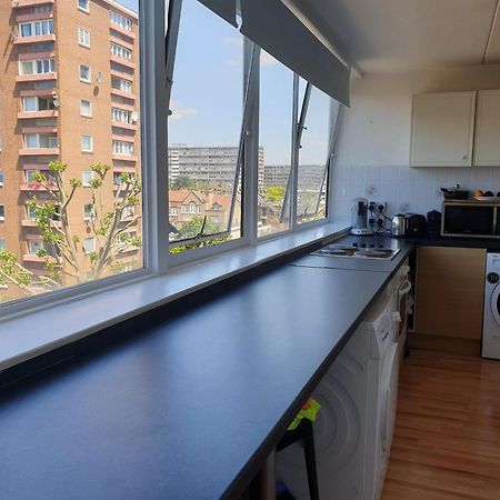 Double Room In Private Apartment London Luaran gambar
