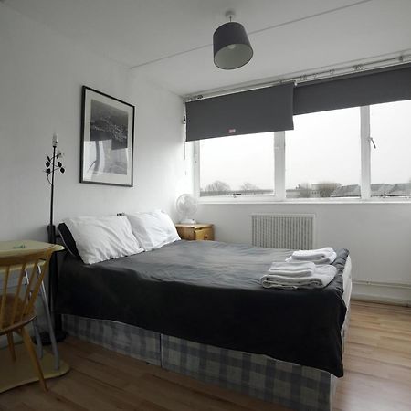 Double Room In Private Apartment London Luaran gambar
