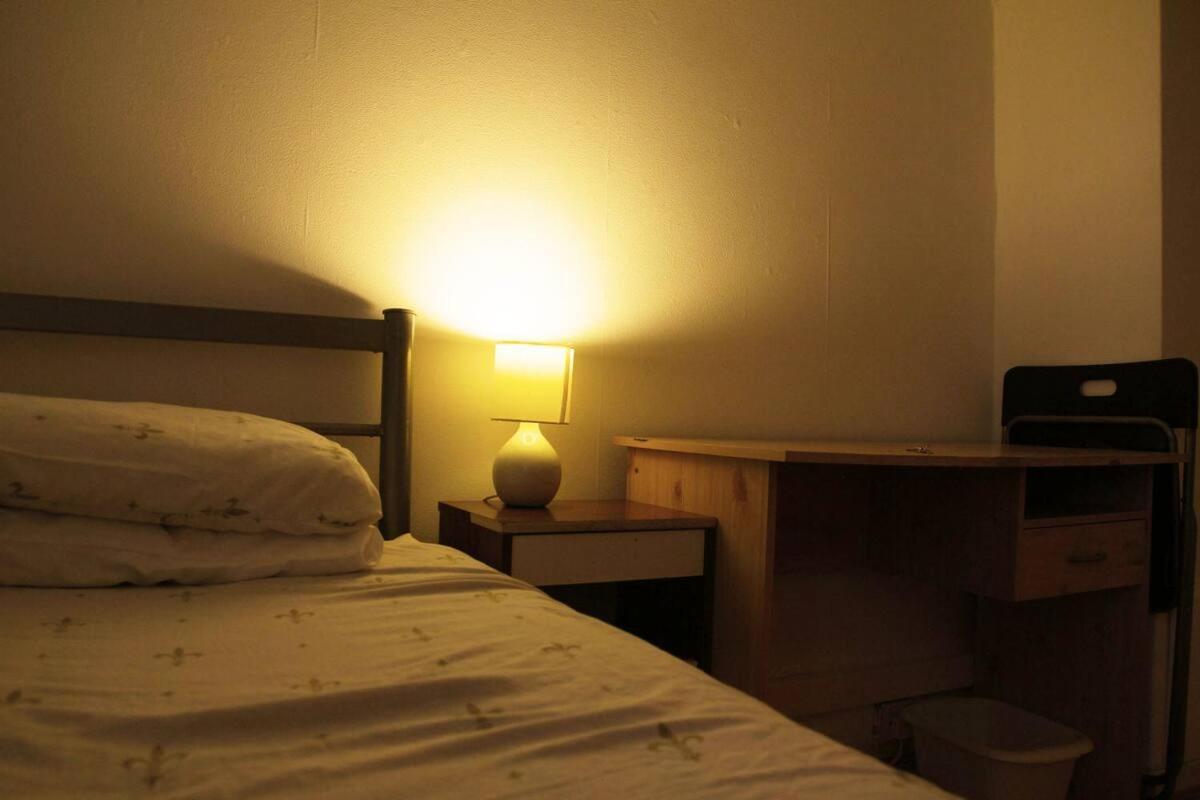 Double Room In Private Apartment London Luaran gambar