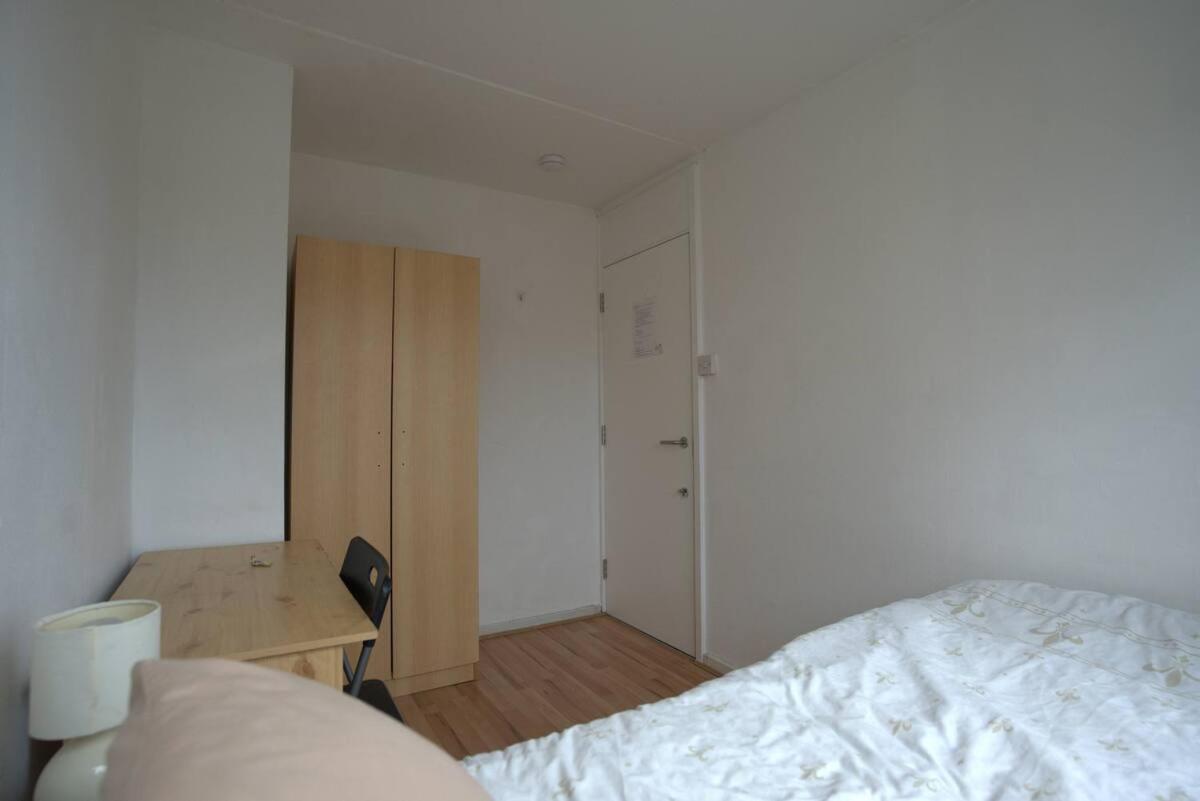 Double Room In Private Apartment London Luaran gambar
